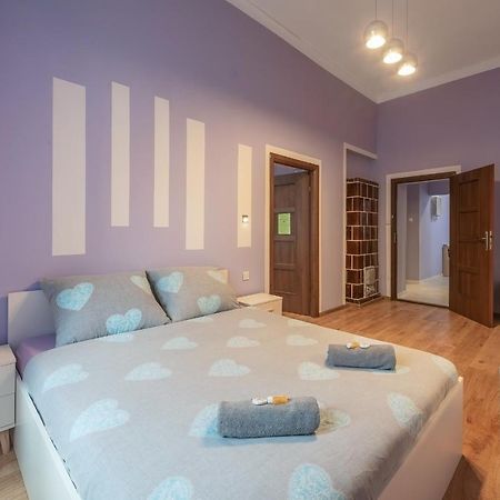 Queen Apartments Краков Экстерьер фото