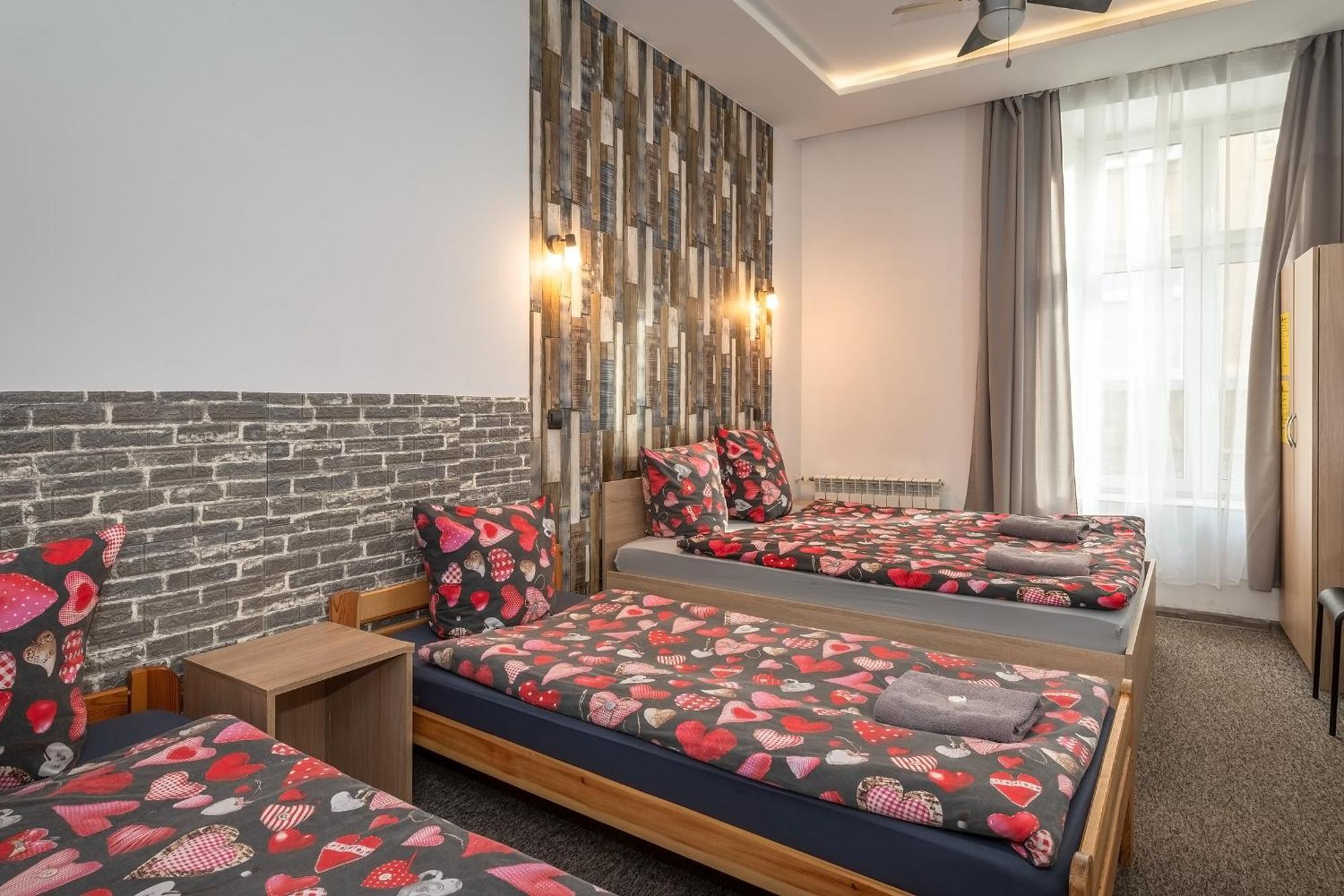 Queen Apartments Краков Экстерьер фото